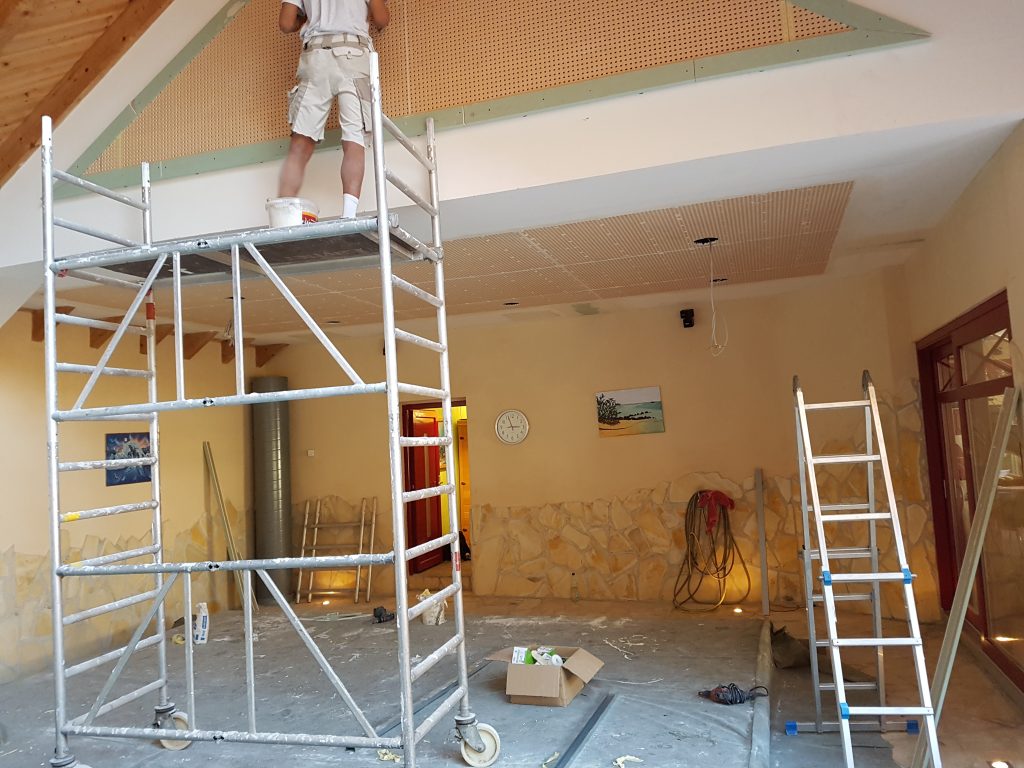 Decke Schwimmbad - TB Trockenbau